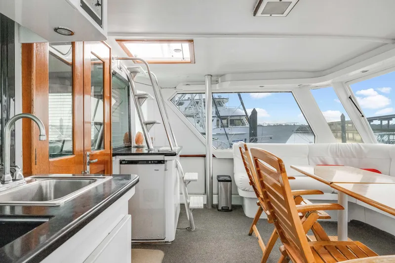 Slide: The Image of Hatteras 53 Motor Yacht 1980 - 89