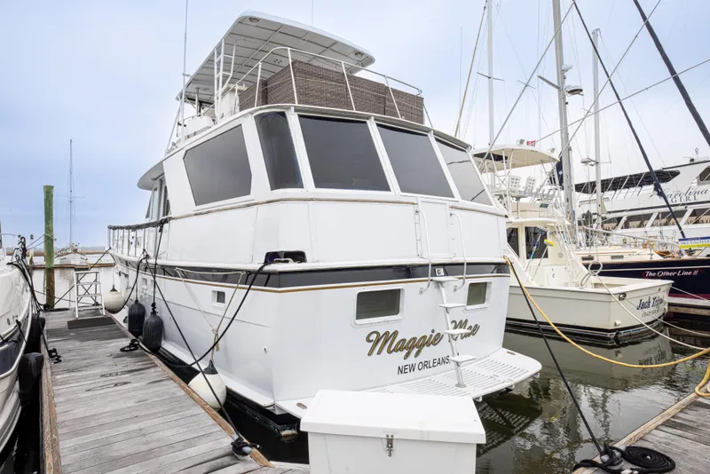 Slide: The Image of Hatteras 53 Motor Yacht 1980 - 91