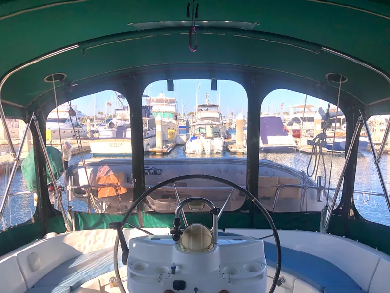 Slide: The Image of Full enclosure aft - 18