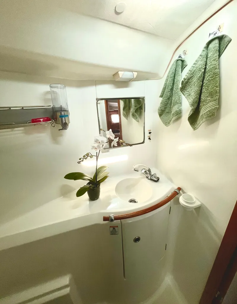 Slide: The Image of Aft head with shower - 37