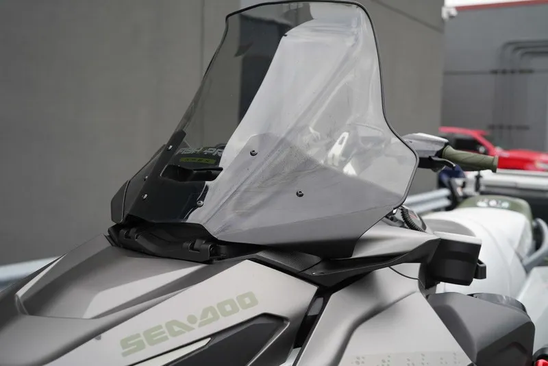 Slide: The Image of Sea-Doo FishPro Apex 300 2025 - 41