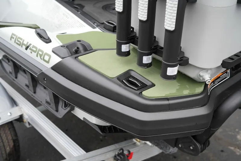Slide: The Image of Sea-Doo FishPro Apex 300 2025 - 51