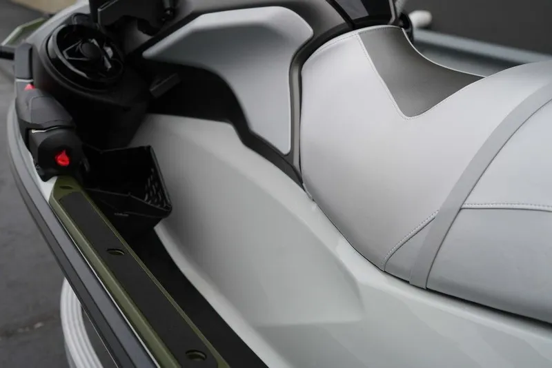 Slide: The Image of Sea-Doo FishPro Apex 300 2025 - 56