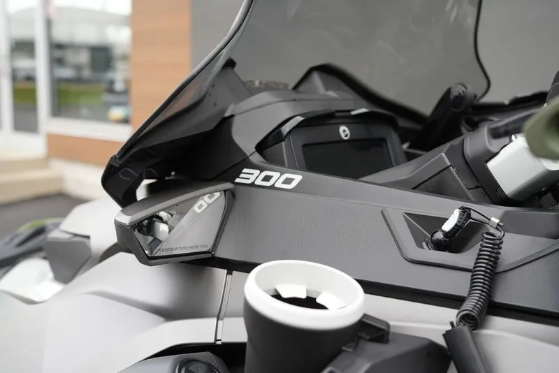 Slide: The Image of Sea-Doo FishPro Apex 300 2025 - 58