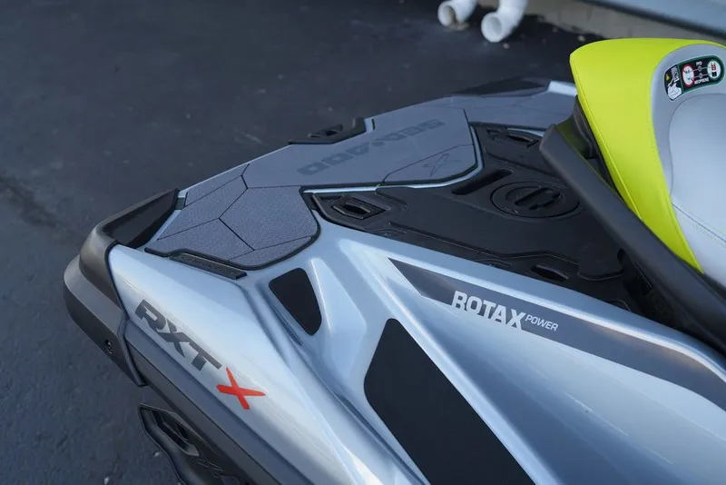 Slide: The Image of Sea-Doo RXT-X 325 2025 - 13