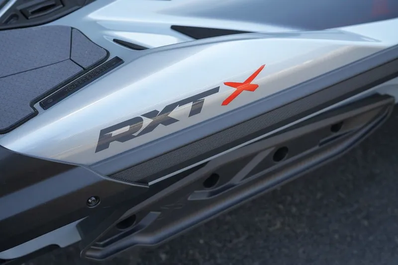 Slide: The Image of Sea-Doo RXT-X 325 2025 - 17