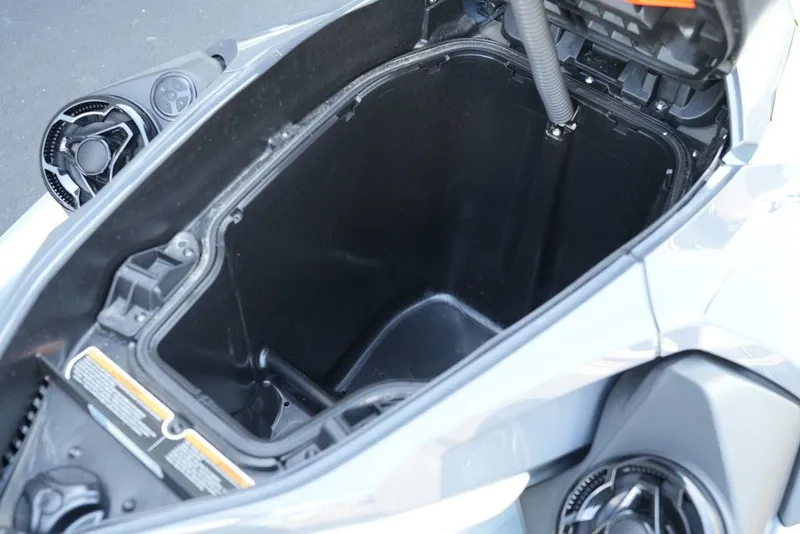 Slide: The Image of Sea-Doo RXT-X 325 2025 - 26