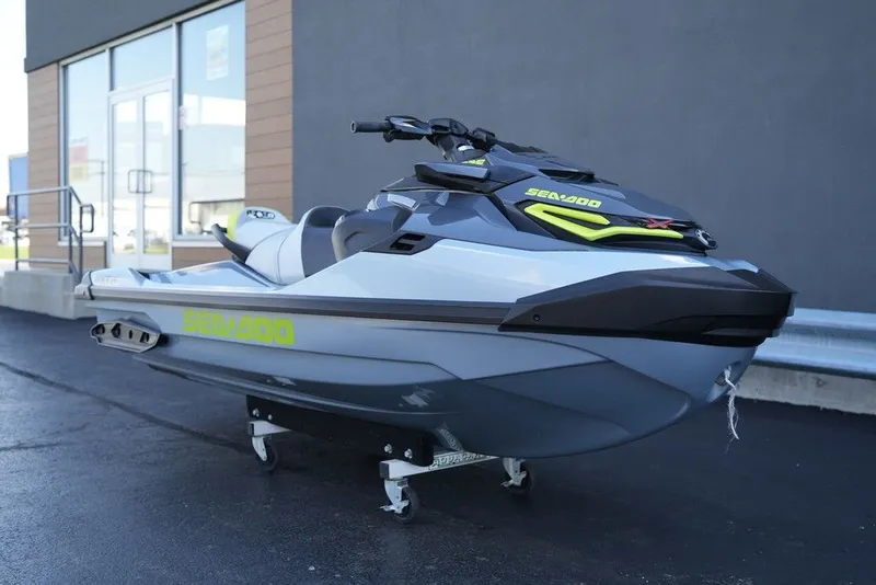 Slide: The Image of Sea-Doo RXT-X 325 2025 - 3