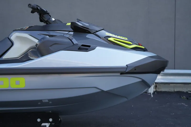 Slide: The Image of Sea-Doo RXT-X 325 2025 - 31