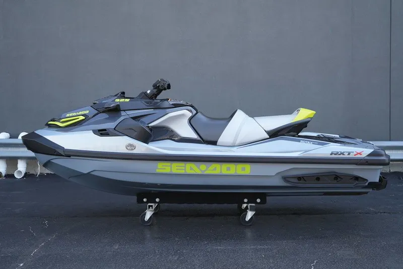 Slide: The Image of Sea-Doo RXT-X 325 2025 - 33