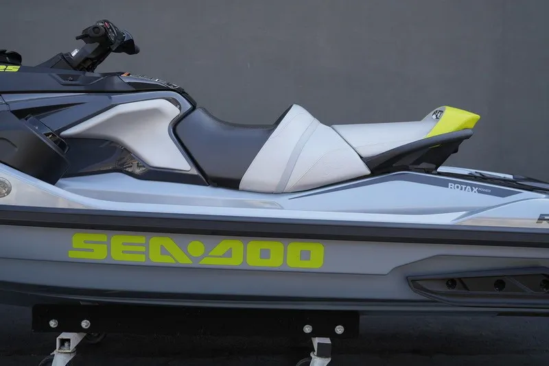 Slide: The Image of Sea-Doo RXT-X 325 2025 - 53