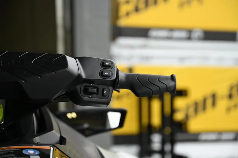 Slide: The Image of Sea-Doo GTX Limited 325 Teal Metallic 2025 - 12