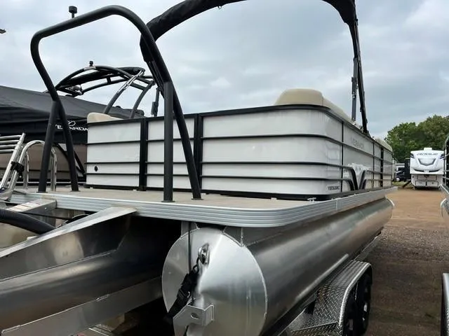 Slide: The Image of 2025 Veranda VISTA VIEW 22RC pontoon boat with sleek design and sturdy construction. - 3