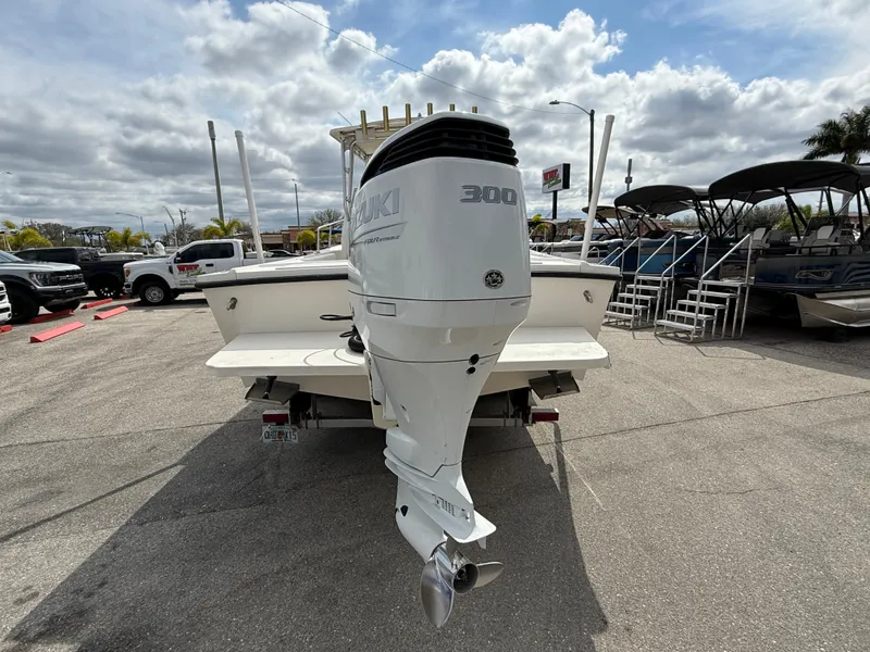 Slide: The Image of 2005 Parker 2510 Deep Vee Walkaround boat with Suzuki 300 outboard motor. - 8