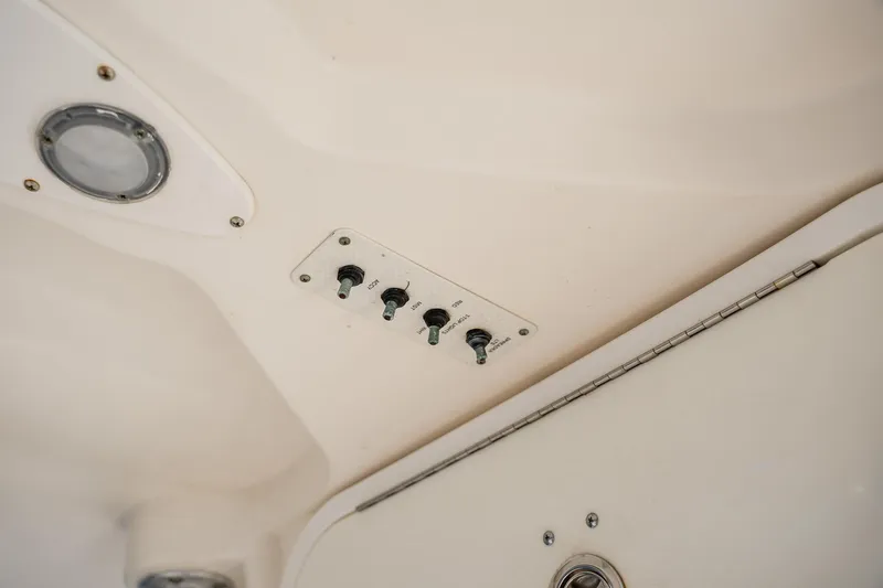 Slide: The Image of Sea Fox 286 Commander 2012 - 100