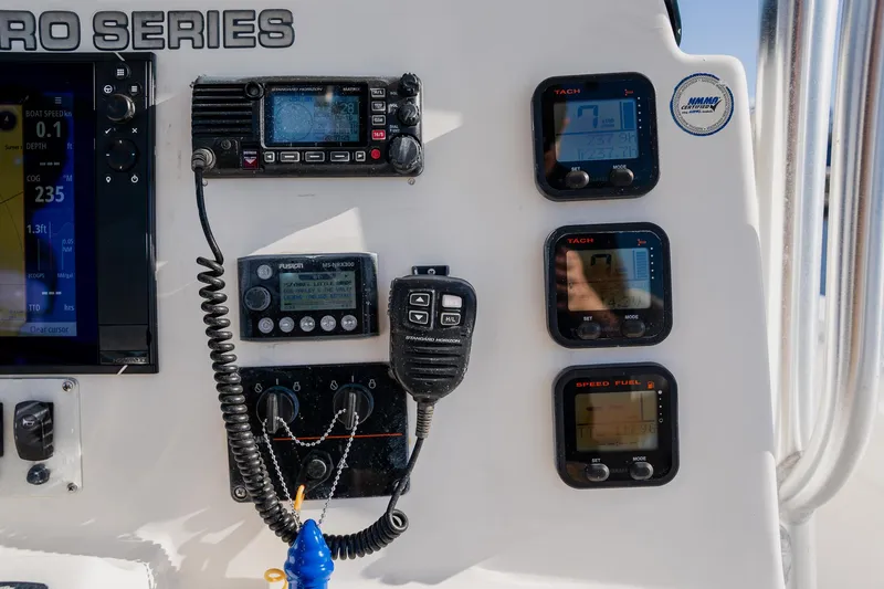 Slide: The Image of Sea Fox 286 Commander 2012 - 102