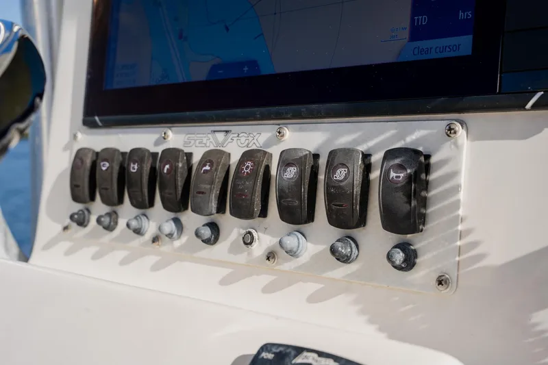 Slide: The Image of Sea Fox 286 Commander 2012 - 103