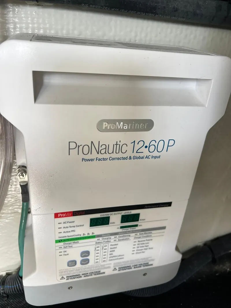 Slide: The Image of ProNautic 1260 P charger - 25