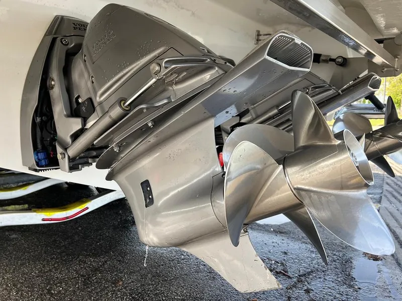 Slide: The Image of Port prop - 40