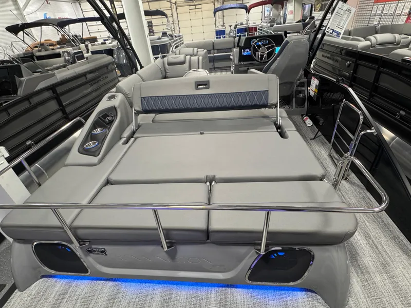 Slide: The Image of 2025 Bennington 25 RSB pontoon boat interior with luxurious seating and modern design. - 15