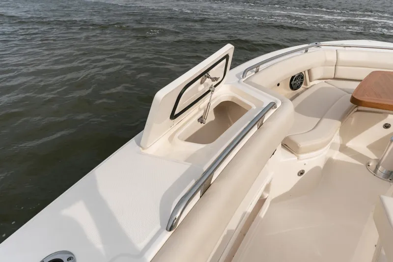 Slide: The Image of Boston Whaler 380 Realm 2026 - 67