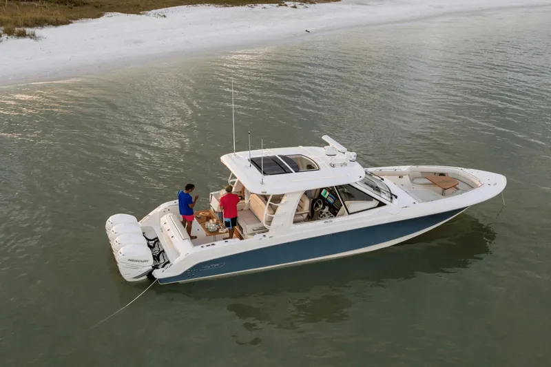 Slide: The Image of Boston Whaler 380 Realm 2026 - 9