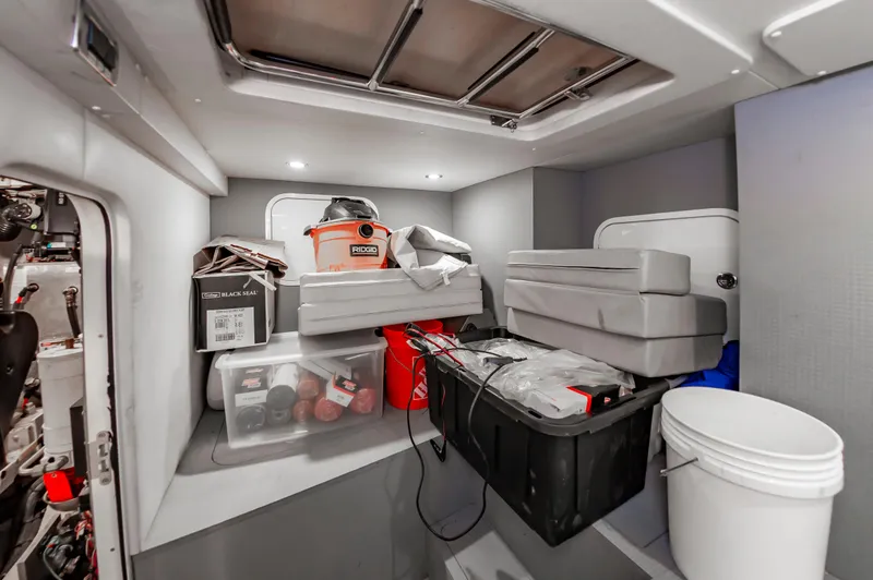 Slide: The Image of Meridian 541 Sedan 2011 - 61