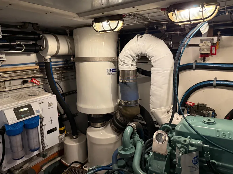 Slide: The Image of Alden Custom Design & 2008-2011 by Rockport Marine 1938 - 101