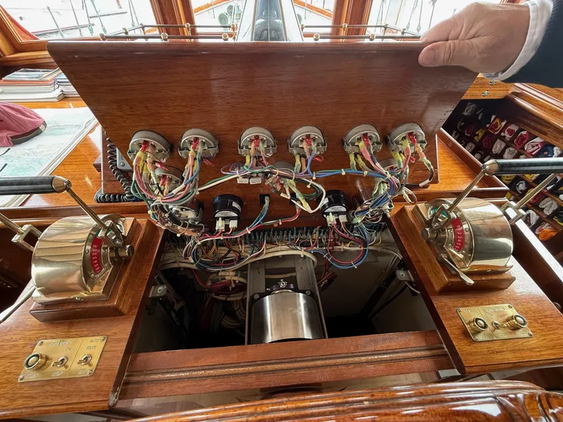 Slide: The Image of Alden Custom Design & 2008-2011 by Rockport Marine 1938 - 118