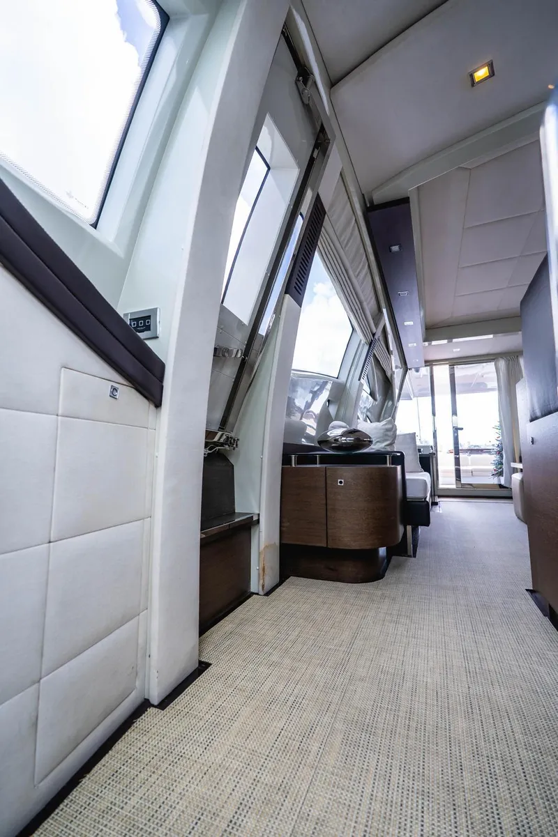 Slide: The Image of Interior of 2010 Azimut 86S yacht, featuring modern design and luxurious finishes. - 13