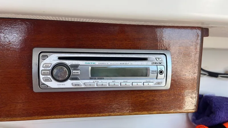 Slide: The Image of Boat stereo system in wooden panel, Schock Harbor 25, 2012 model. - 21