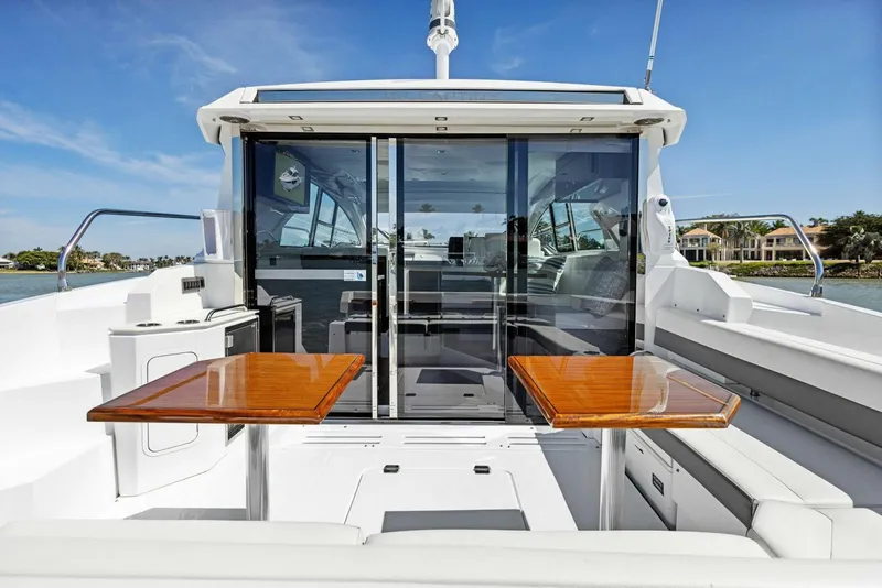Slide: The Image of Cruisers 42 Cantius 2023 - 1