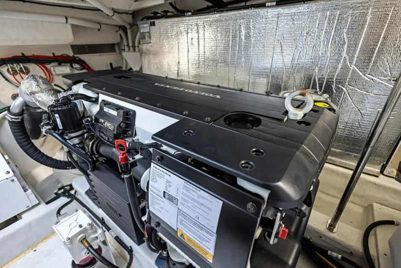 Slide: The Image of Cruisers 42 Cantius 2023 - 34