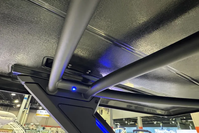 Slide: The Image of 2025 Chaparral 2870 SSX boat interior with modern helm and seating. - 17