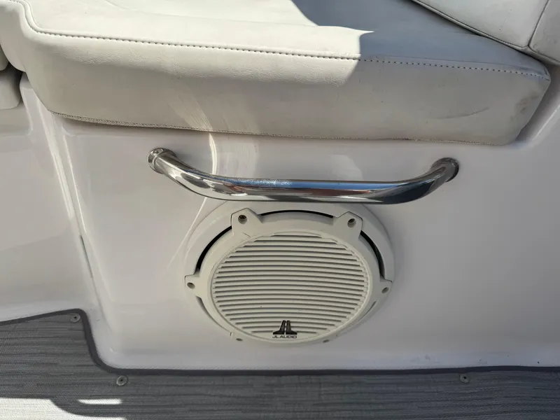 Slide: The Image of Everglades 340 Dual Console 2019 - 61