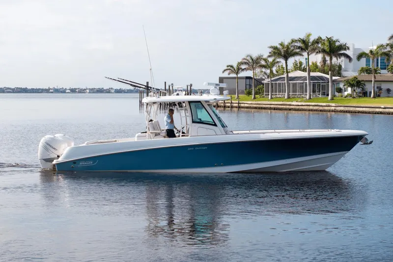 Slide: The Image of Boston Whaler 350 Outrage 2015 - 32