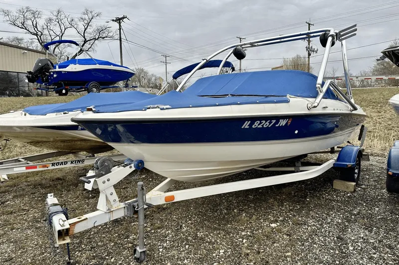 Slide: The Image of Bayliner 185 Bowrider 2005 - 0