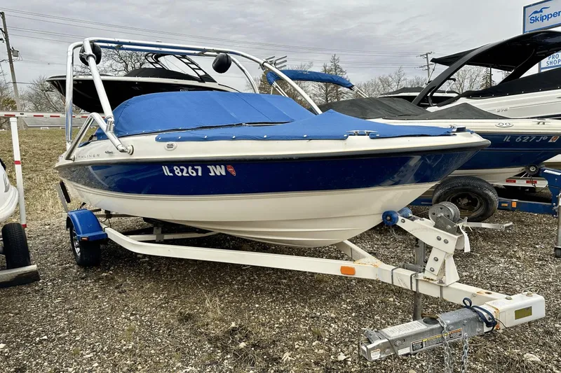 Slide: The Image of Bayliner 185 Bowrider 2005 - 1
