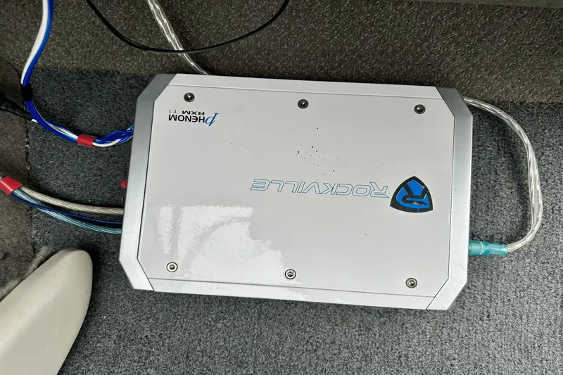 Slide: The Image of Bayliner 185 Bowrider 2005 - 22