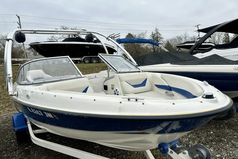 Slide: The Image of Bayliner 185 Bowrider 2005 - 31