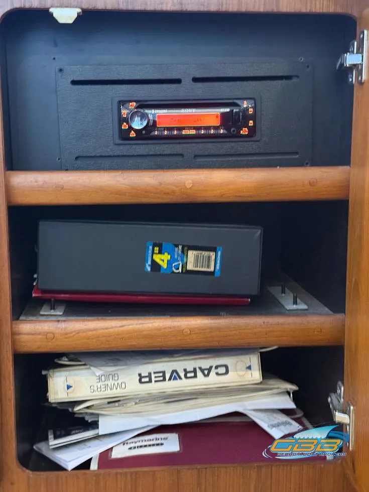 Slide: The Image of Carver 430 Cockpit Motor Yacht 1995 - 50