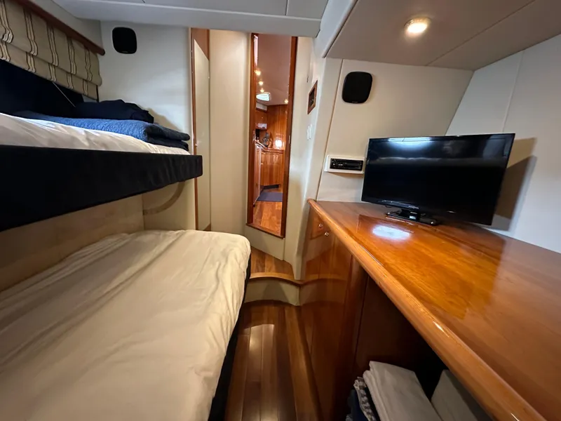 Slide: The Image of Sunseeker Predator 60 2000 - 59