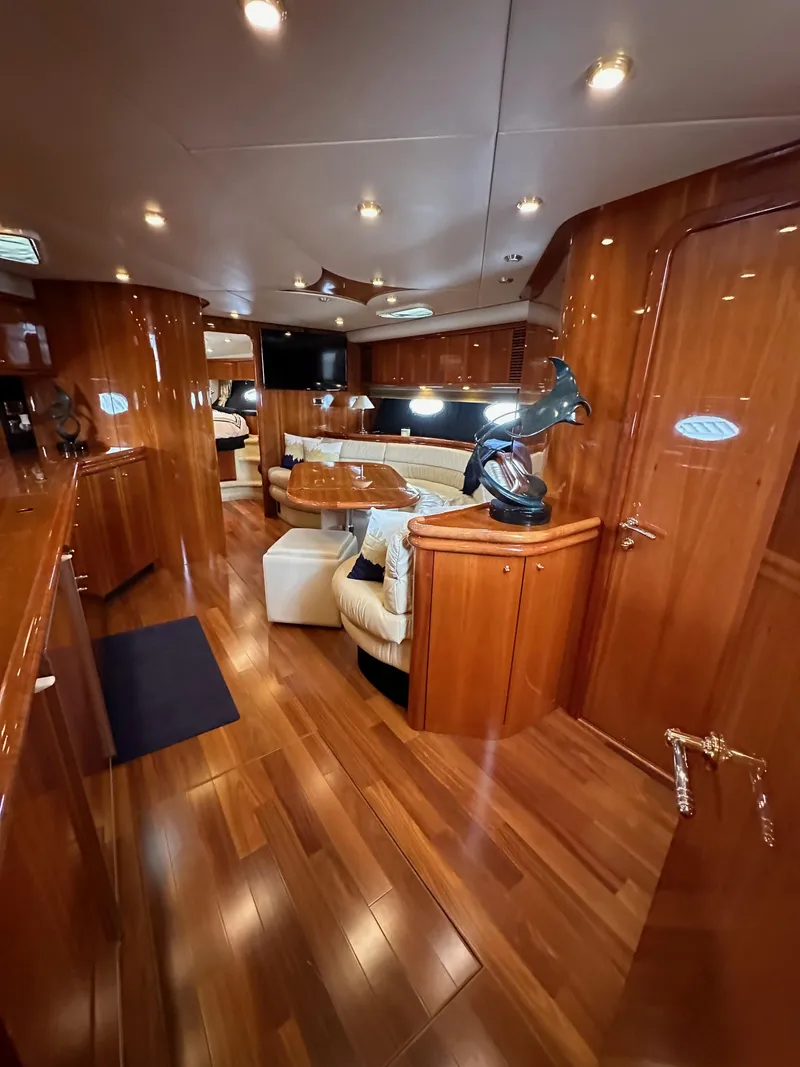 Slide: The Image of Sunseeker Predator 60 2000 - 62