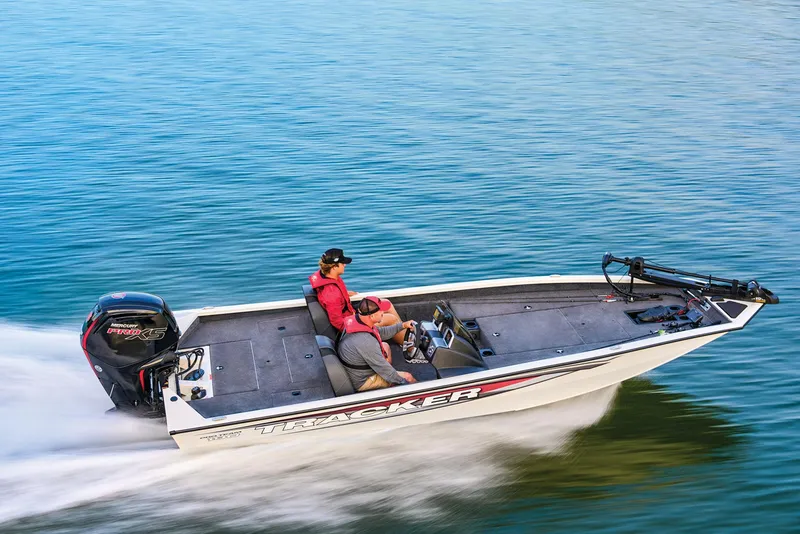 Slide: The Image of Tracker Pro Team 190 2025 - 16