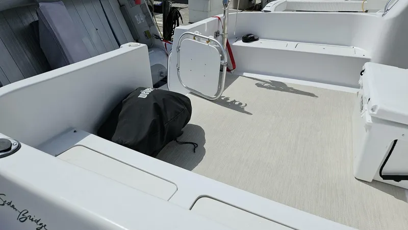 Slide: The Image of Mainship 31 Sedan Bridge 1998 - 32