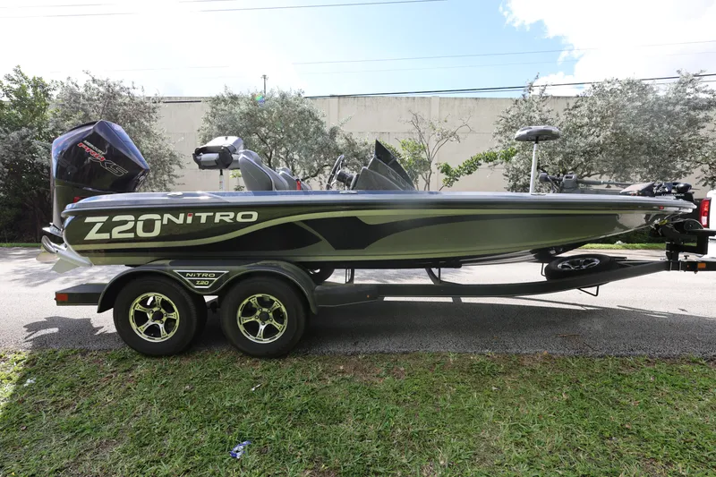 Slide: The Image of 2022 Nitro Z20 Pro boat on trailer, side view, outdoors. - 9