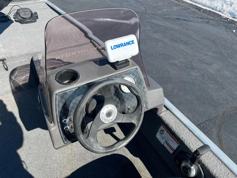 Slide: The Image of 2020 Tracker Bass Tracker Classic XL boat dashboard with Lowrance fish finder. - 11