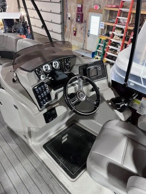 Slide: The Image of Starcraft SLS 3 Q DH 2023 - 10