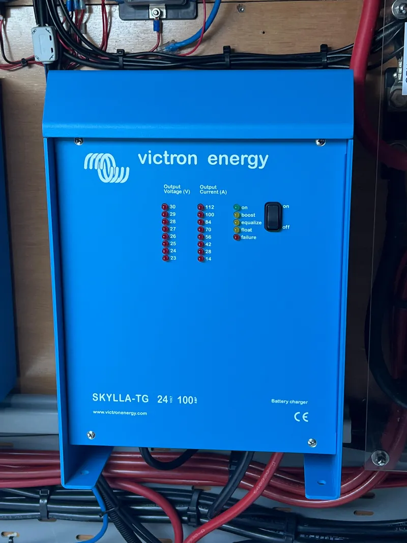 Slide: The Image of Lagoon 620 2017 - 68