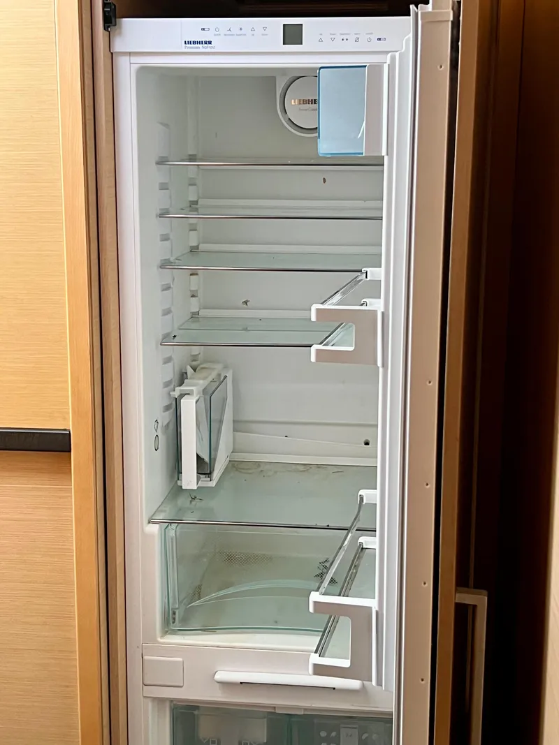 Slide: The Image of Lagoon 620 2017 - 93